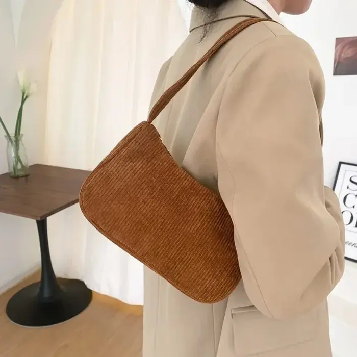 Sac sous les bras demi-lune rétro pour femme