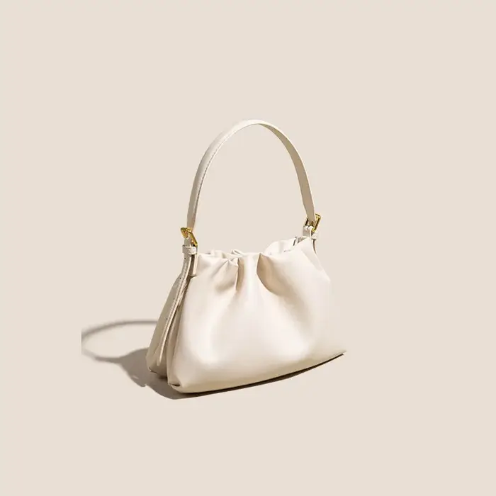 Sac nuage en cuir de vachette uni Alirattan 2026