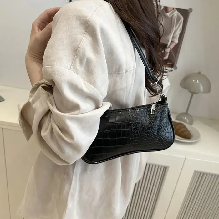 Sac à bandoulière simple à motif crocodile