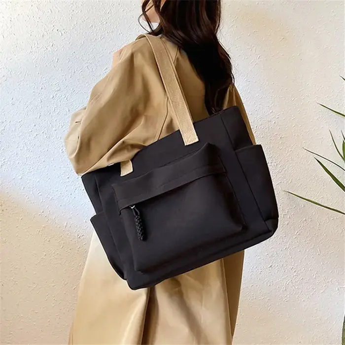 Sac fourre-tout en nylon avec plusieurs poches