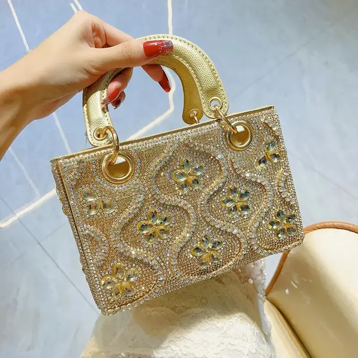 Pochette de soirée Vintage en cristal pour femmes, sac à bandoulière de luxe avec strass, fourre-tou