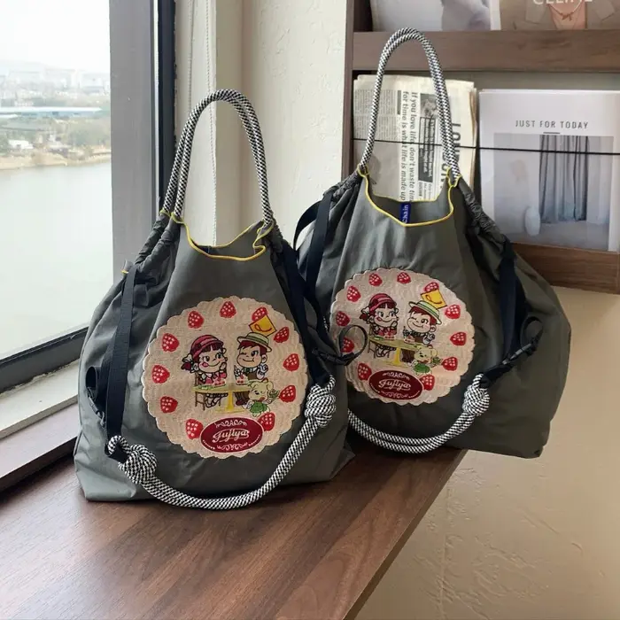 Sac de shopping brodé de style japonais