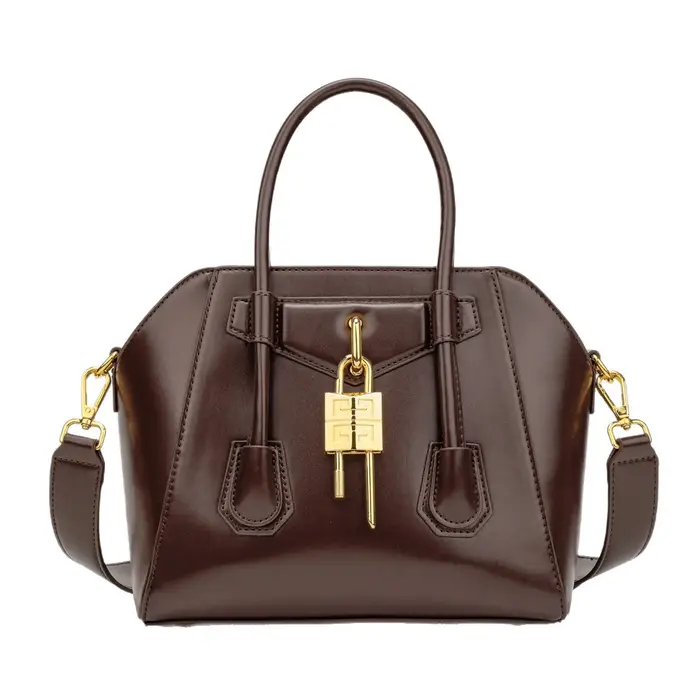 Sac à langer élégant de grande taille : Sac messager de luxe pour femme avec style vintage et aspect cuir unique