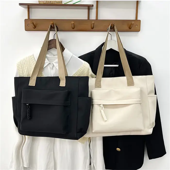 Sac fourre-tout en nylon avec plusieurs poches