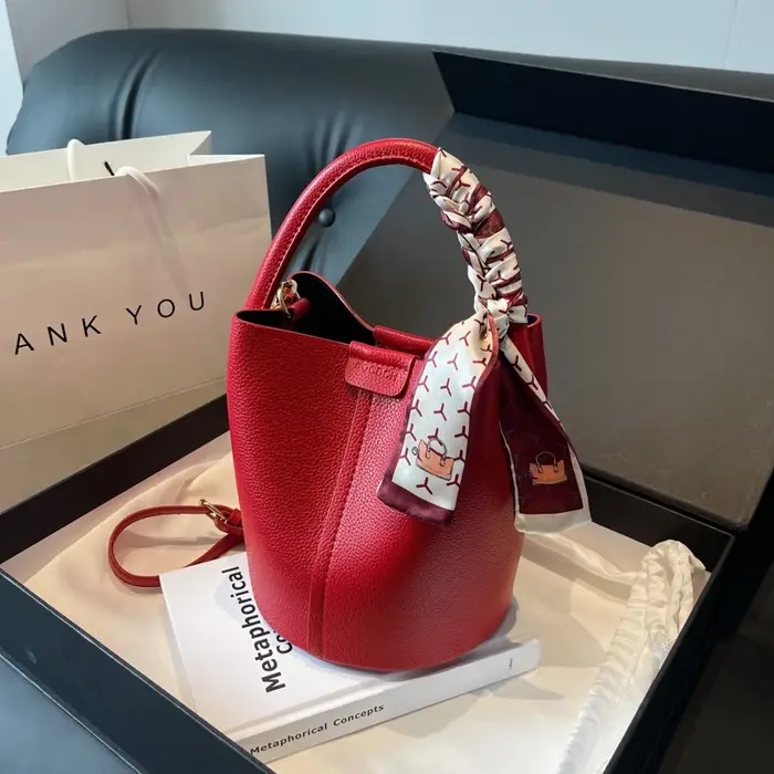 Sac à Bandoulière Rouge en PU E27 pour Femme