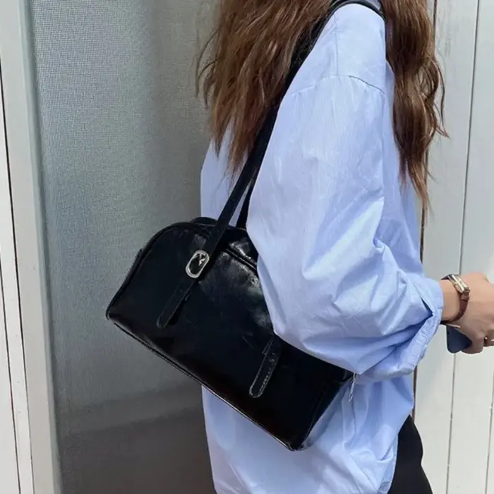 Sac Boston vert tendance grande capacité en cuir PU couleur unie