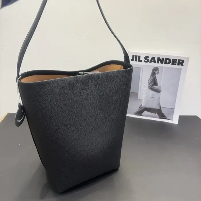 Nouveau Sac à Main Femme 2026 – Sac Seau Noir Simple et Polyvalent