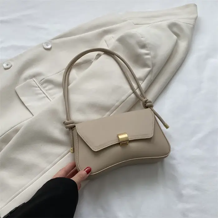 Sac à main Simple à boucle en métal, sacoche, sac à bandoulière élégant et polyvalent sous les bras,