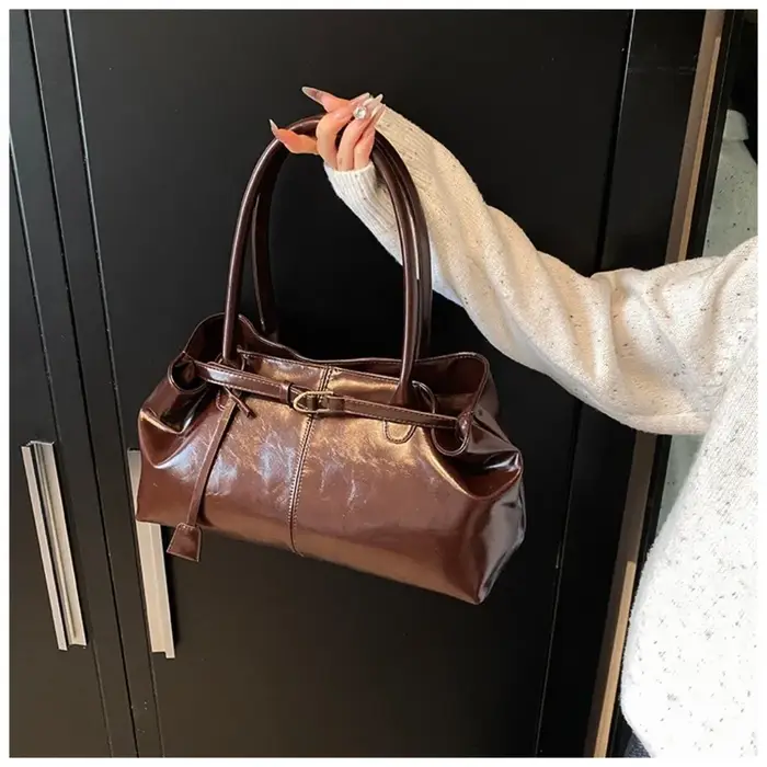 Nouveau Sac à main en cuir PU huile grande capacité sac à bandoulière décontracté sac fourre-tout multifonctionnel femmes