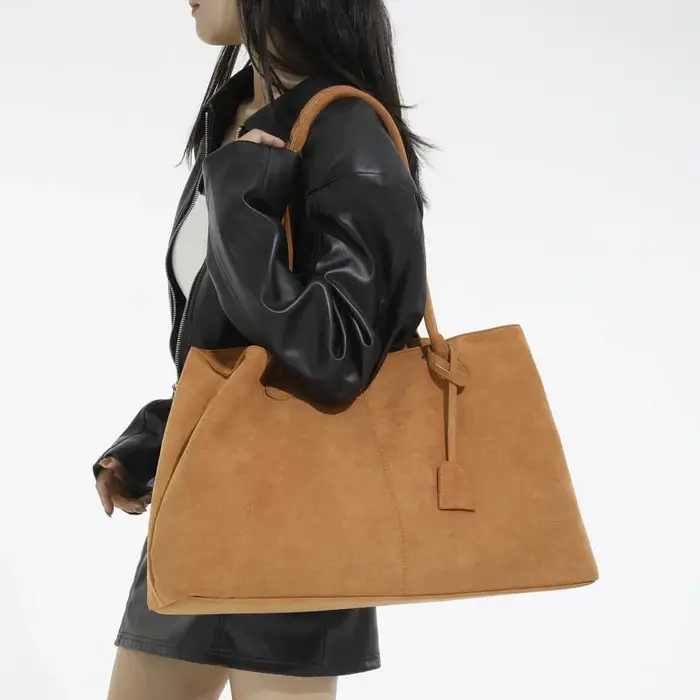 Femmes Sac fourre-tout en daim couleur unie Sac à bandoulière grande capacité sacs à main à la mode sacoche