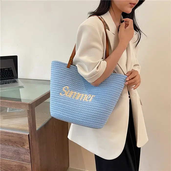 Sac à main de luxe pour femme : Sac messager en cuir véritable de créateur renommé - Sac à bandoulière élégant et classique pour maman