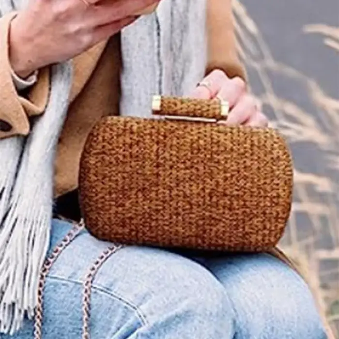 Pochette en paille pour femmes