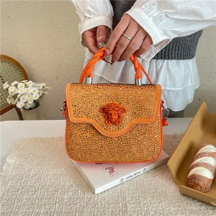 Sac bandoulière vintage en cuir pour femme – Sac à main tendance de créateur, petit sac carré à l'ép
