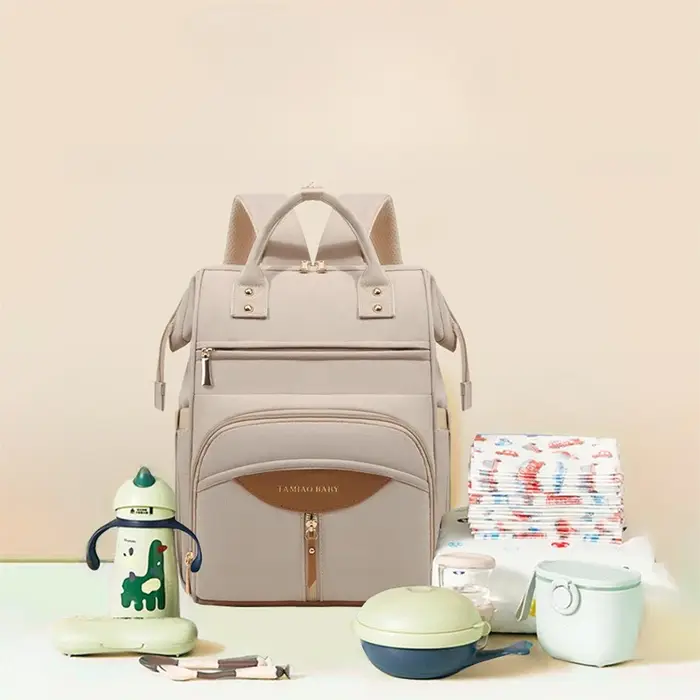 Nouveau sac à couches Portable léger de grande capacité étanche multifonctionnel pour sortie séparation humide et sèche