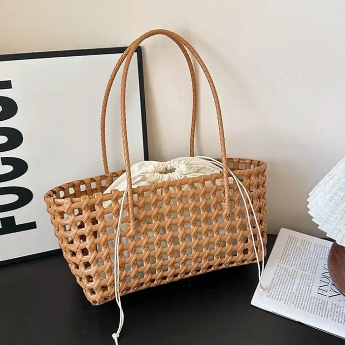 Sac à main en paille tressé à la main pour femme