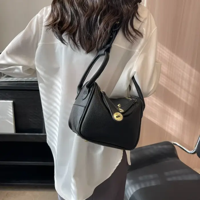 Sac seau tendance, vente flash de la saison
