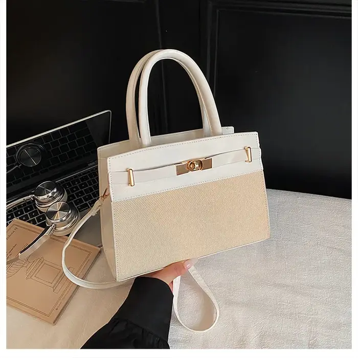 Sac à bandoulière décontracté tendance grande capacité, style urbain simple, pour usage quotidien en