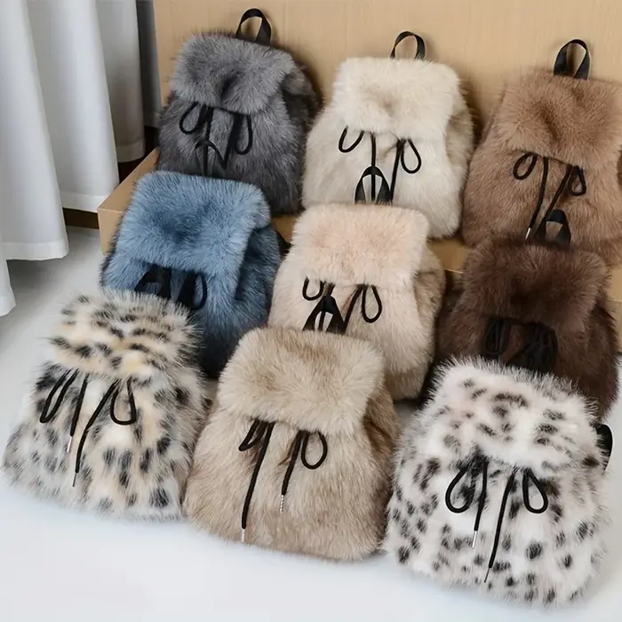 Sac à dos en fausse fourrure pour femme avec fermeture à cordon réglable Sac à dos pour usage formel décontracté Mini sac à dos Sac à texture douce