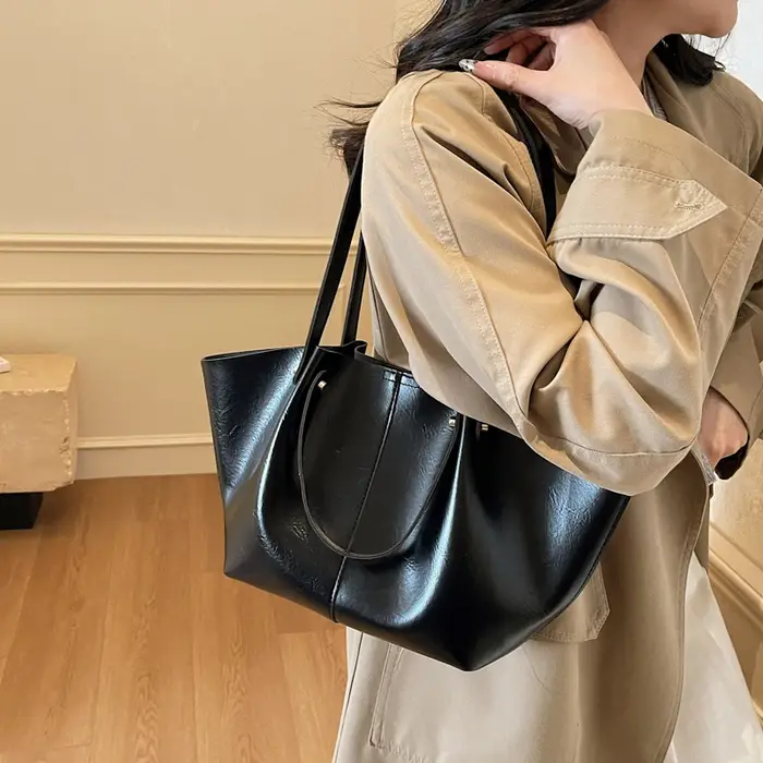 Sac fourre-tout en cuir souple pour femme