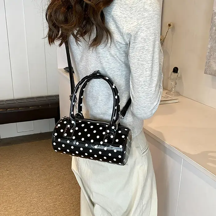 Sac à bandoulière en forme de baril pour femmes