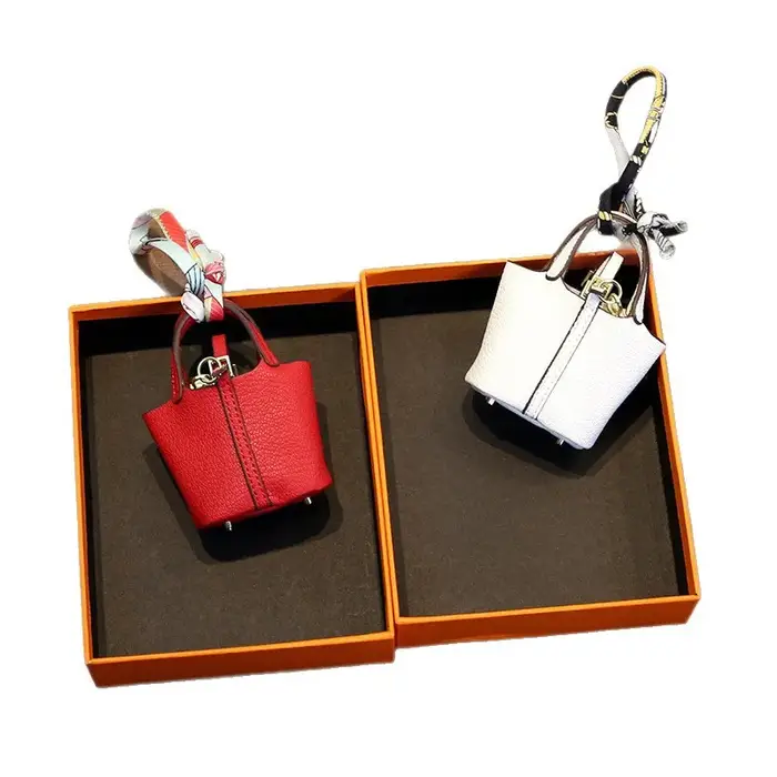 Nouveau Mini femmes en cuir multicolore mignon petit portefeuille léger sac pendentif