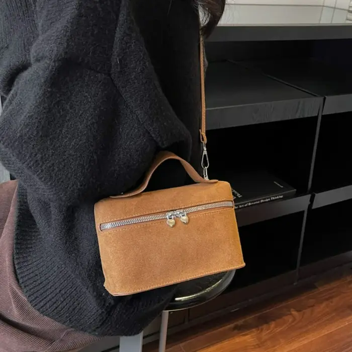 Sac à bandoulière polyvalent en daim de luxe pour femmes