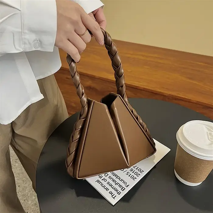 Sac fourre-tout en cuir Twist pour femme