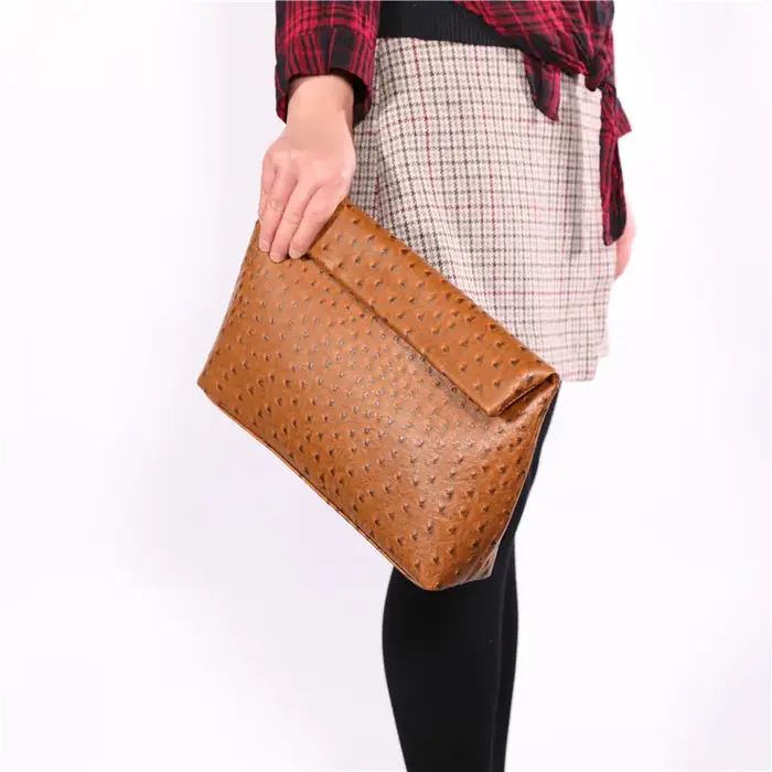 Pochettes d'été pour femmes