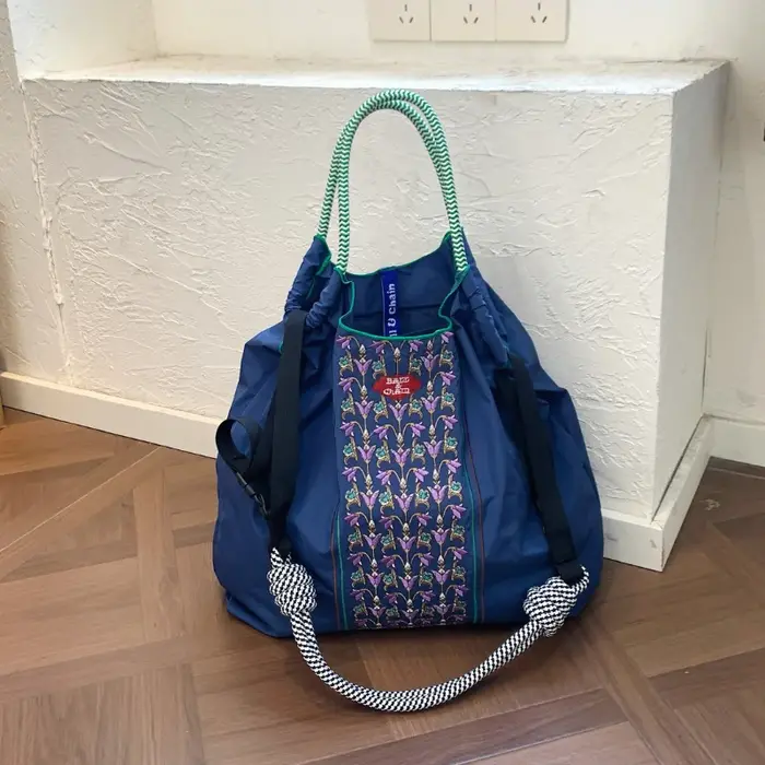 Sac à bandoulière brodé de style bohème