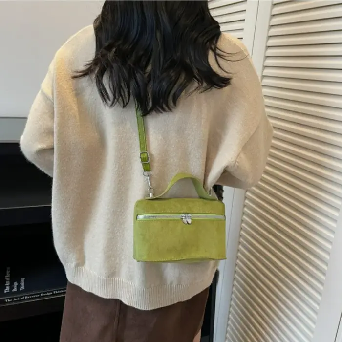 Sac à bandoulière rétro en daim pour femmes