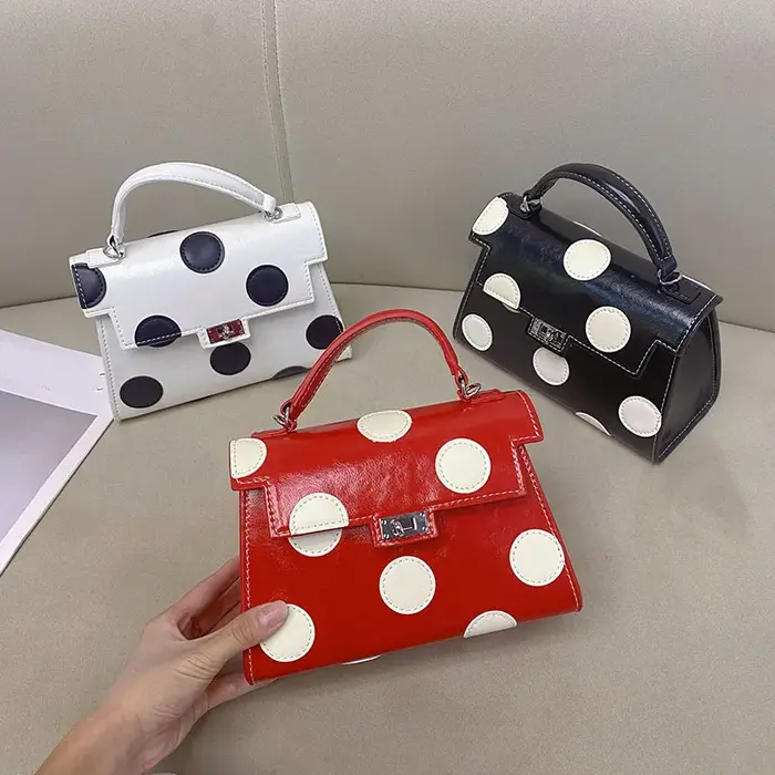 Sac ondulé romantique français rétro