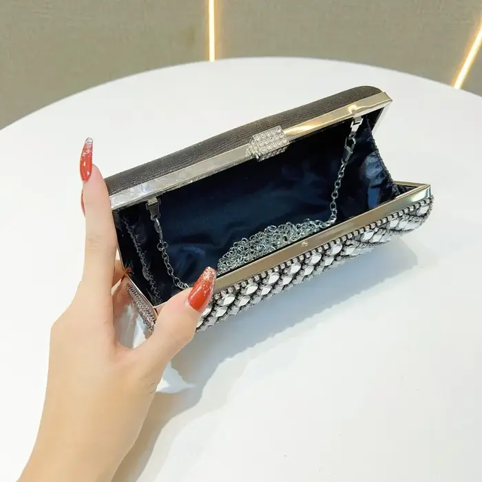 Nouveau Sac de Soirée Transfrontalier pour Femme, Sac à Main Entièrement Orné de Diamants, Sac de Cérémonie, Sac Baguette, Sac de Banquet pour Femme
