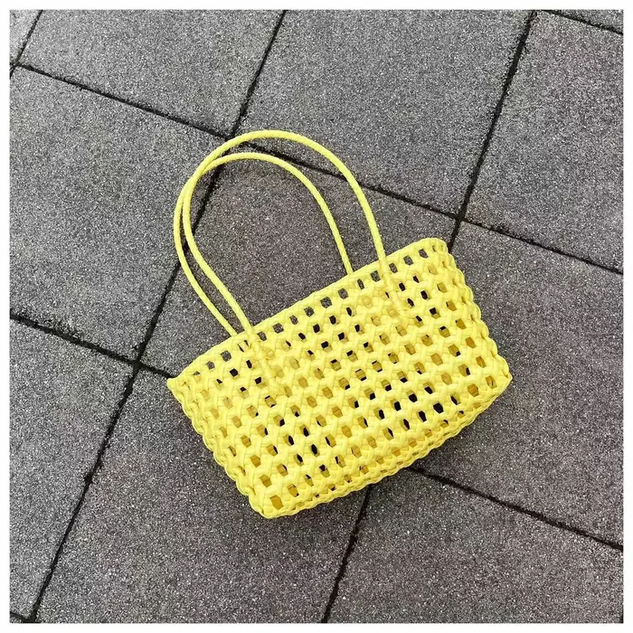 Nouveau panier tressé en PVC