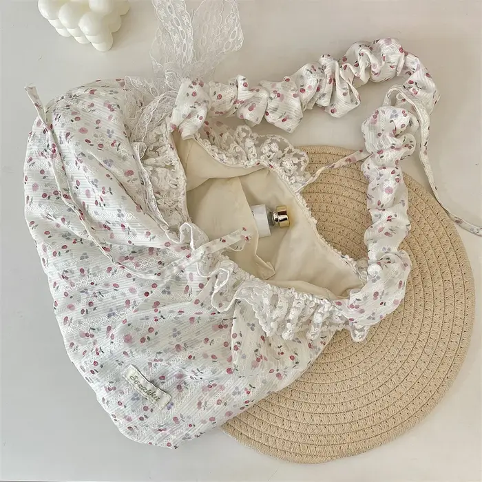 Sac à main élégant en dentelle fraîche