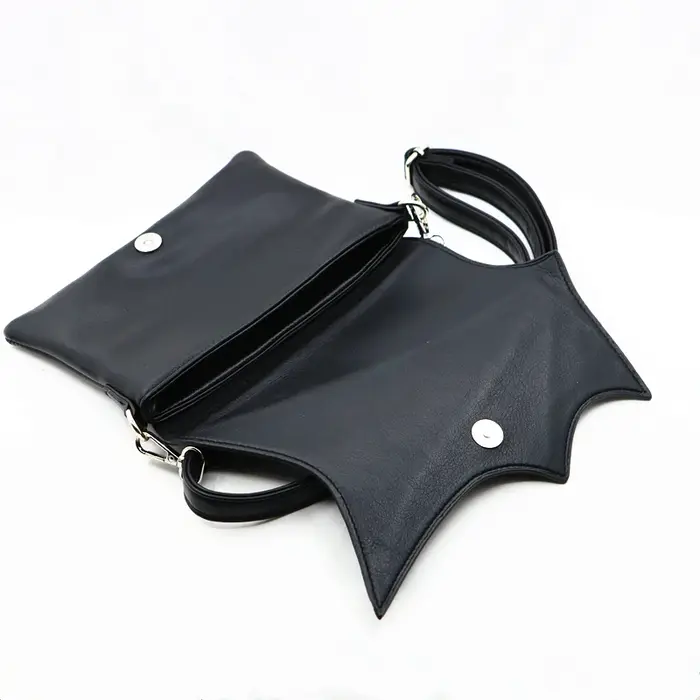 Sac à ailes de chauve-souris noir