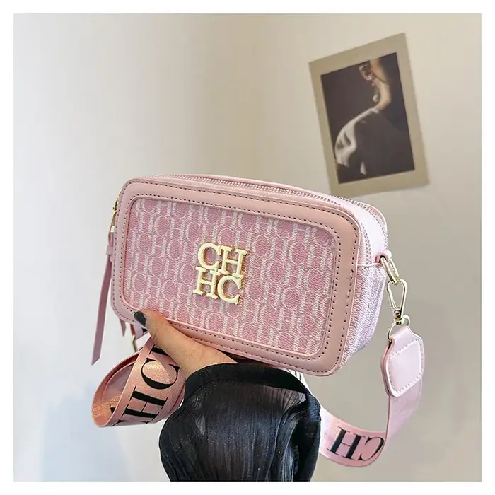 Nouveau sac à bandoulière mini tendance pour femme, sac à main à poignée supérieure de style créateu