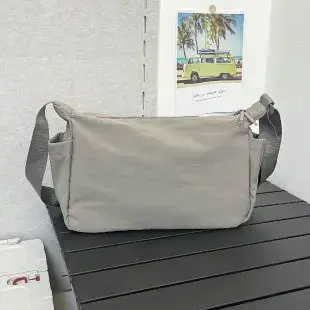 Sac à main tendance pour femmes avec bandoulière et grande capacité