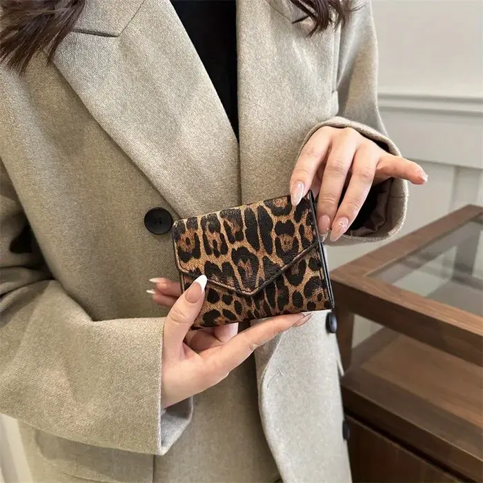 Sac à main en cuir synthétique imprimé léopard