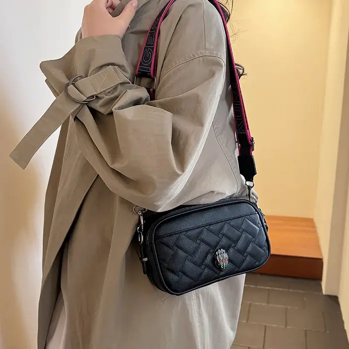 Sac carré matelassé de luxe bicolore – Sac à bandoulière large pour femme, sac à main tendance et ch