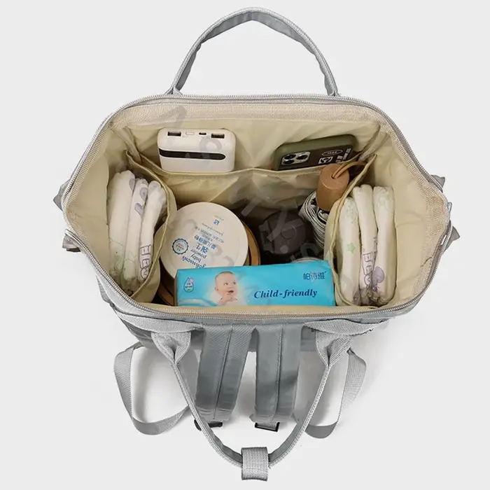 Sac maman avec bébé, sac à dos extérieur