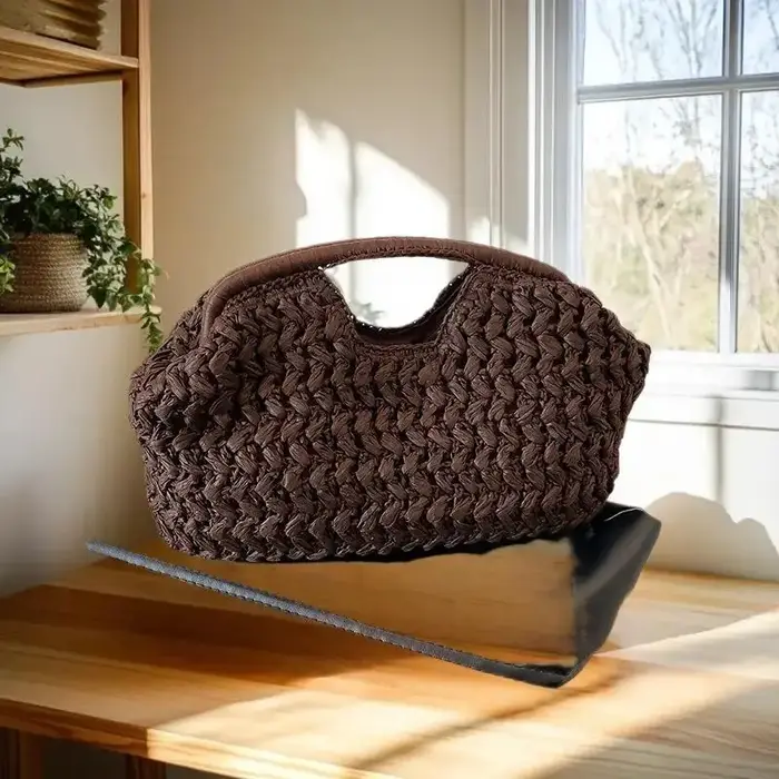 Sac à main en paille élégant pour femmes, sac à bandoulière polyvalent pour la plage, sacs tissés exquis sous le bras et de soirée, cadeau
