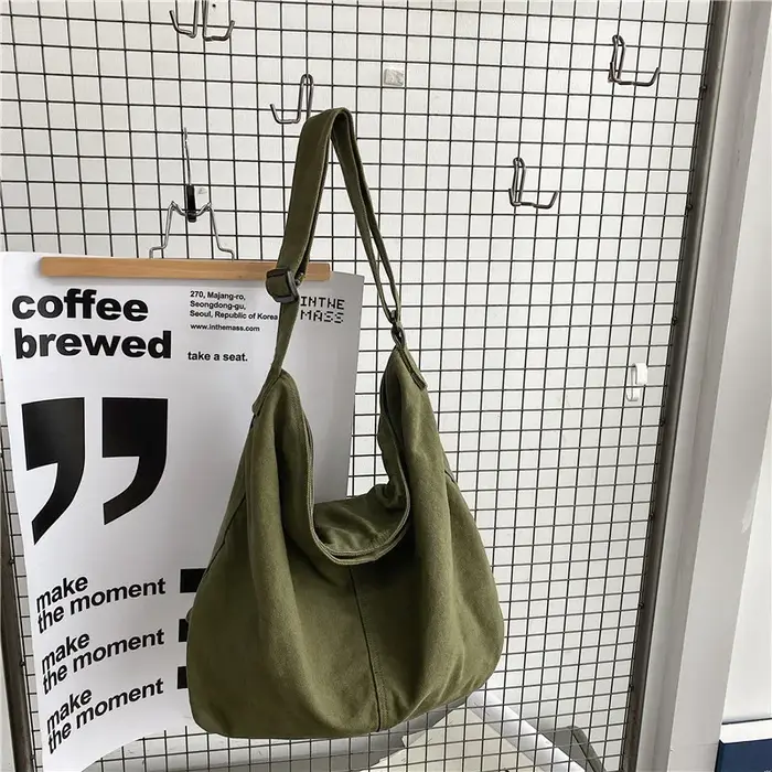 Grand sac à bandoulière en toile pour femmes