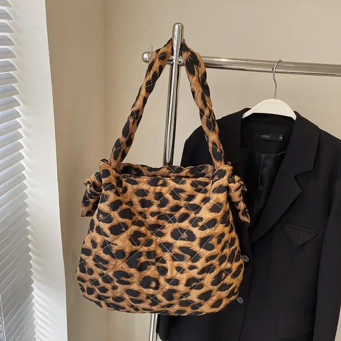 Sac à main en tissu imprimé léopard, Design plissé, sac à bandoulière en coton, sous les bras, fourr
