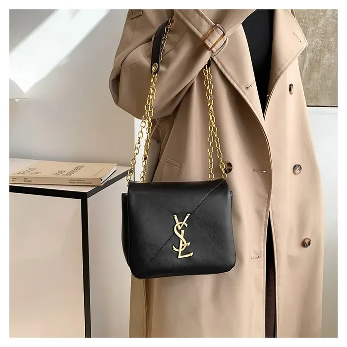Sac à bandoulière matelassé et rembourré pour femme, style décontracté et tendance, collection 2026