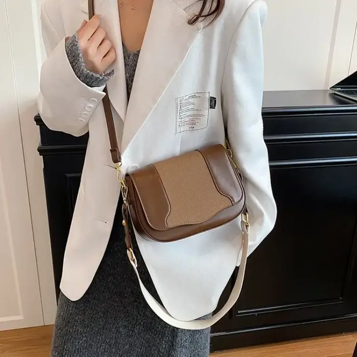 Sac à langer élégant en cuir