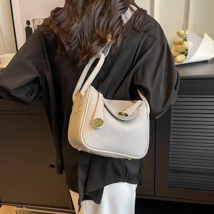 Sac seau tendance, vente flash de la saison