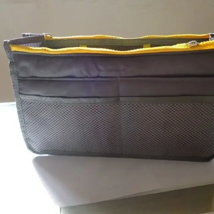 Organisateurs de sacs à main