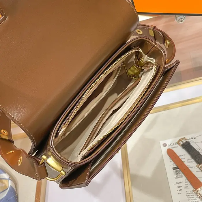 Sac à main en cuir de luxe