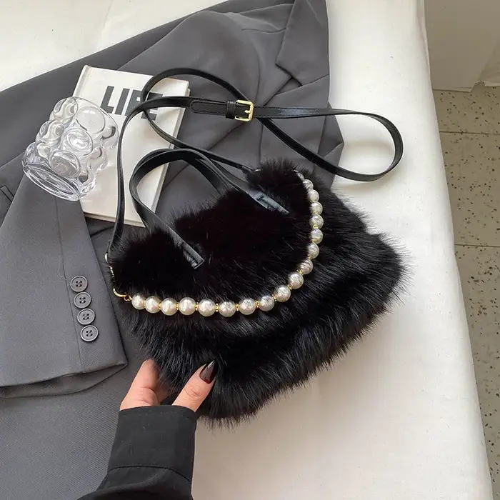 Sac fourre-tout en fausse fourrure pour femmes