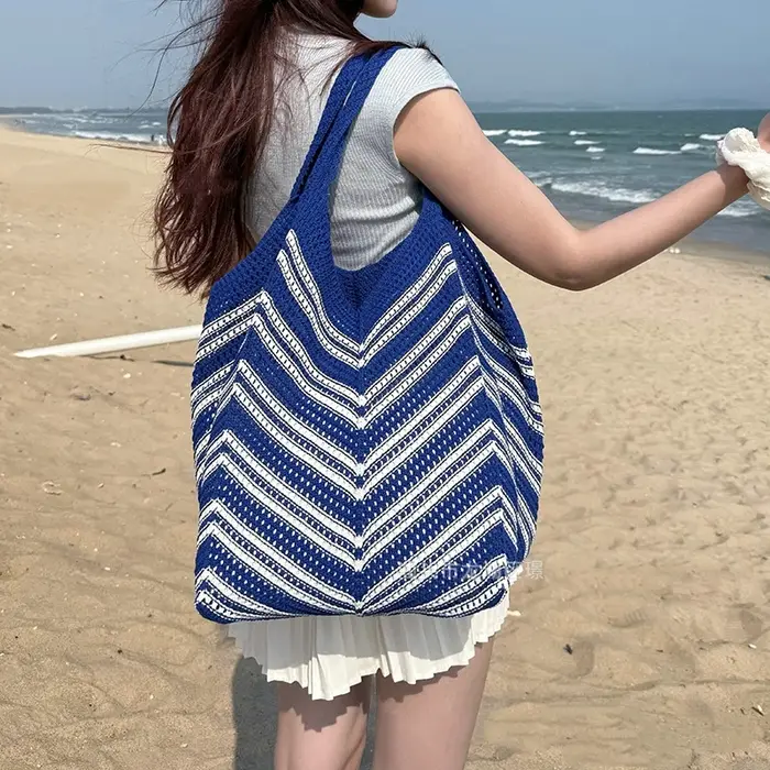 Sac à bandoulière en tricot esthétique